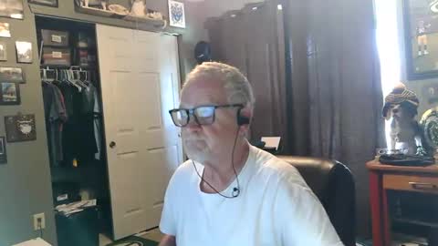 midwestdad09 online show from May 31, 2026, 6:53 pm