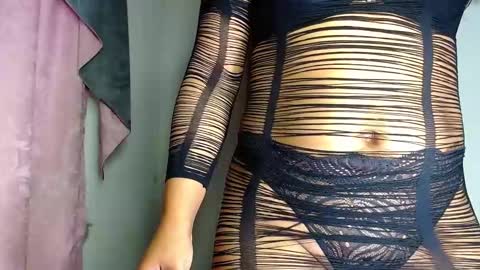 mielsquirt online show from February 13, 2025, 8:38 am