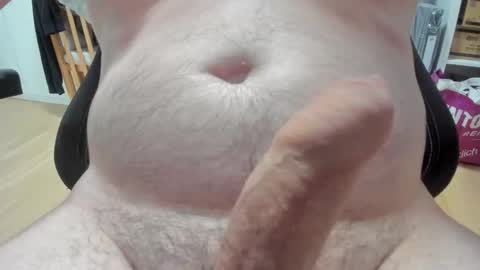 Snapshot of mighty1705 chatting on January 15, 2026, 9:47 am M online show from January 15, 2026, 9:47 am