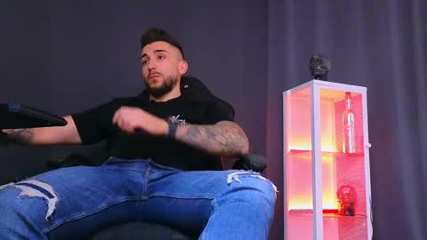 MightyAaron online show from February 22, 2025, 12:19 pm