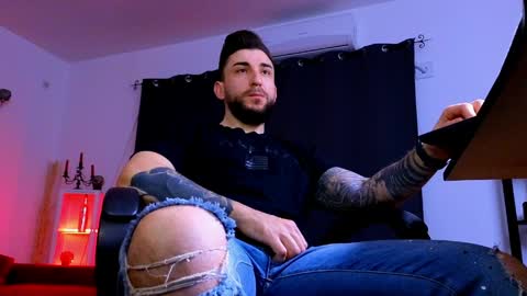 MightyAaron online show from March 26, 2026, 3:34 am