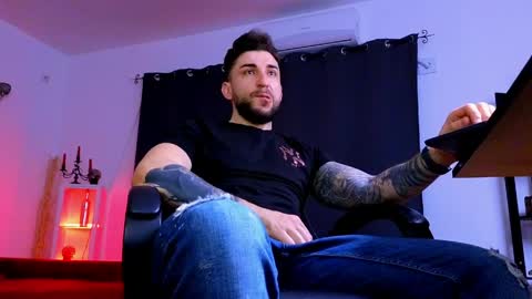 MightyAaron online show from April 5, 2026, 2:31 am