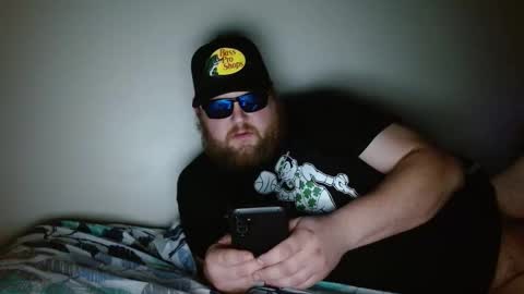 Miggy online show from March 9, 2026, 1:31 am