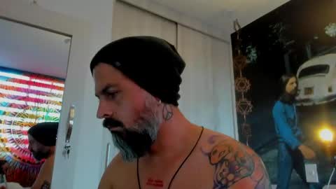 Snapshot of miguel_angeel_ chatting on May 7, 2026, 2:22 pm Miguel Angel online show from May 7, 2026, 2:22 pm