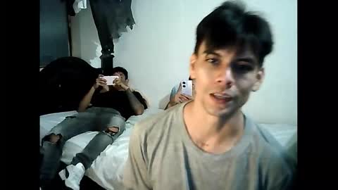 MiguelSantos online show from January 15, 2026, 5:45 am