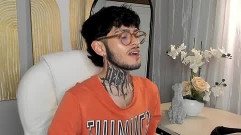 Snapshot of mihailleroy chatting on February 1, 2025, 2:26 am MIHAIL LEROY finally independent model online show from February 1, 2025, 2:26 am