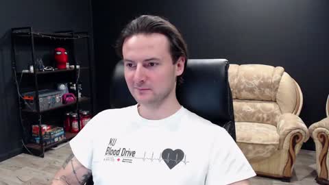 Misha Winchester online show from January 17, 2025, 12:42 pm