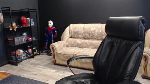 Misha Winchester online show from April 2, 2026, 10:57 am