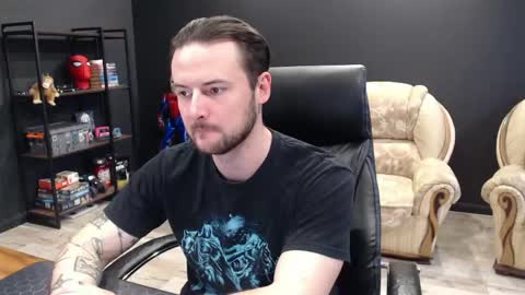 Misha Winchester online show from April 14, 2026, 8:31 am