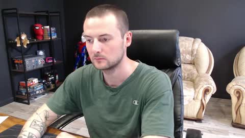 Misha Winchester online show from May 10, 2026, 11:26 am