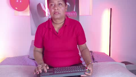 Snapshot of miia_blace chatting on June 18, 2026, 4:02 am miia_blace online show from June 18, 2026, 4:02 am