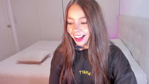 Snapshot of miia_rose12 chatting on September 17, 2025, 11:06 pm miia_rose12 online show from September 17, 2025, 11:06 pm