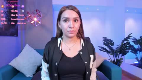 Miia 3 online show from October 29, 2025, 11:45 am