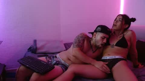 Mia and Liam online show from January 2, 2025, 7:12 am