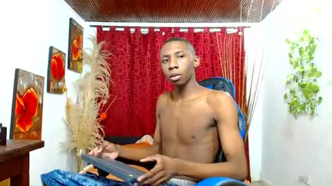 Snapshot of miilo18 chatting on February 27, 2026, 9:48 pm milo online show from February 27, 2026, 9:48 pm