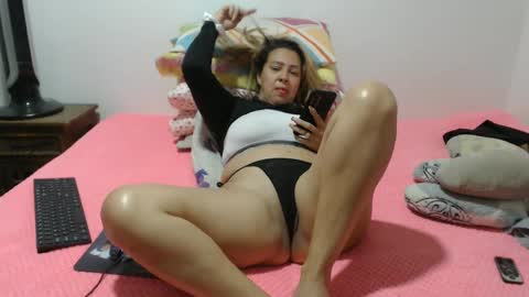 Miilu74 online show from October 2, 2025, 4:36 pm