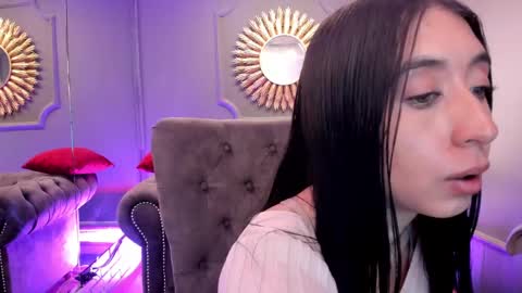 miilu  online show from January 12, 2025, 6:28 am