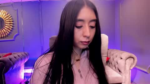 miilu  online show from January 30, 2025, 3:33 am