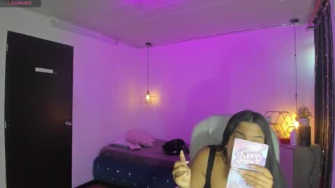 miiss_greyy online show from September 14, 2025, 11:53 am