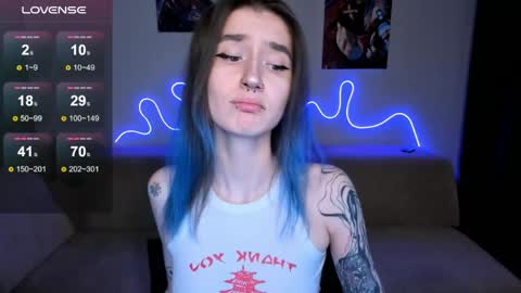 Mika online show from April 1, 2026, 10:27 am