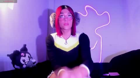 mika_velvet online show from September 13, 2025, 7:46 pm