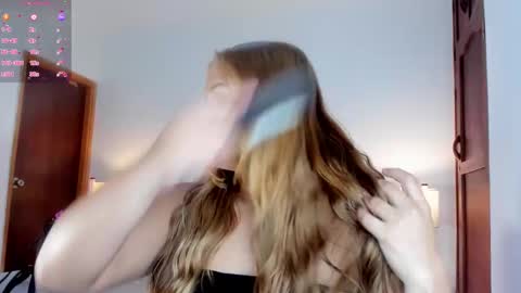 Mikaela blondie bigass online show from January 11, 2026, 12:43 pm