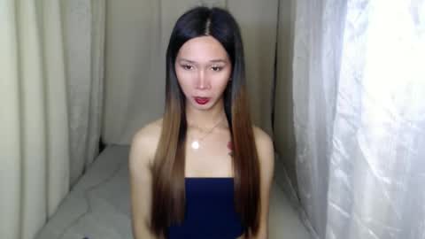 ELLA online show from January 20, 2025, 5:06 pm