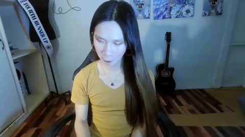 ELLA online show from February 13, 2025, 1:26 pm