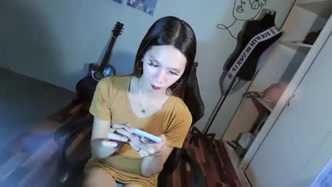 ELLA online show from February 23, 2025, 3:18 pm