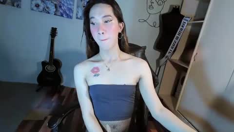 ELLA online show from March 10, 2025, 5:22 am