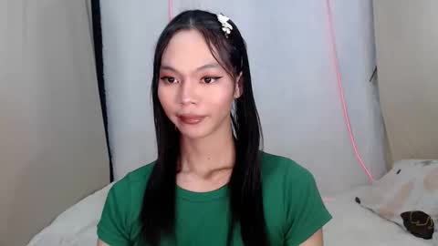 NAUGHTY MIKAYXX online show from May 26, 2026, 1:45 am