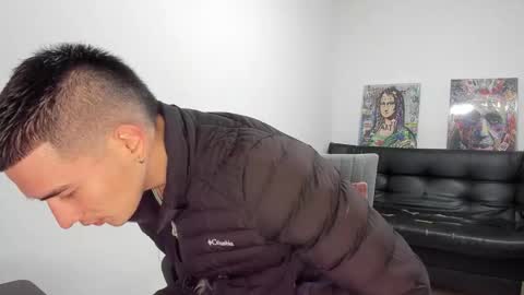 mike3xxx online show from September 14, 2025, 12:43 am