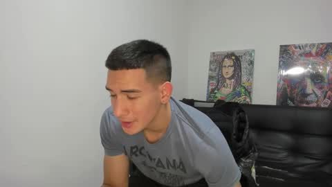 mike3xxx online show from September 14, 2025, 11:26 pm