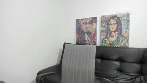 mike3xxx online show from September 17, 2025, 1:07 am