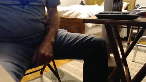 Snapshot of mike694fun chatting on October 3, 2025, 2:58 pm mike694fun online show from October 3, 2025, 2:58 pm