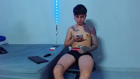 Snapshot of mike777jr chatting on October 26, 2025, 4:57 pm Mike IMDEPENDIENT MODEL online show from October 26, 2025, 4:57 pm