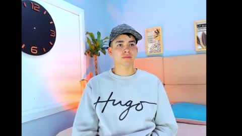 Snapshot of mike_0233 chatting on January 14, 2025, 7:38 am Mike 0233 online show from January 14, 2025, 7:38 am