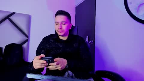 Mike online show from October 28, 2025, 11:36 am