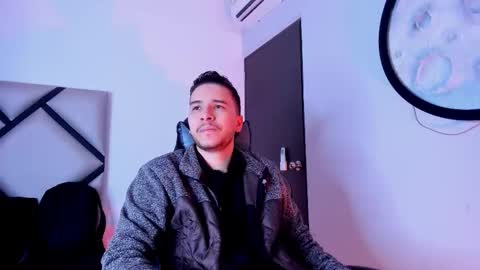 Mike online show from November 3, 2025, 11:44 am