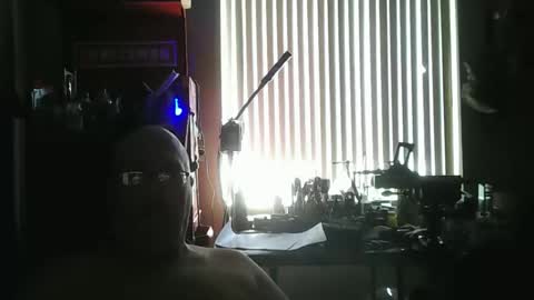 Snapshot of mike_allen4 chatting on April 12, 2026, 6:02 pm mike_allen4 online show from April 12, 2026, 6:02 pm