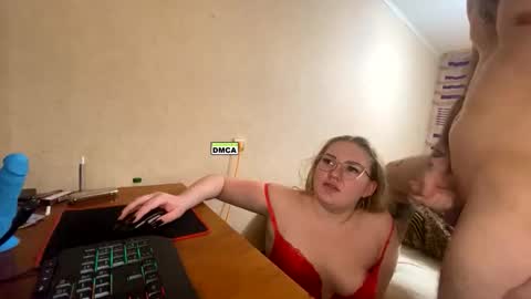 Snapshot of mike_and_anna_ chatting on January 18, 2026, 3:43 am Mike and anna online show from January 18, 2026, 3:43 am