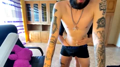 Snapshot of mike_and_anna_ chatting on February 8, 2026, 1:36 pm Mike and anna online show from February 8, 2026, 1:36 pm