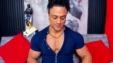   online show from October 21, 2025, 5:08 am