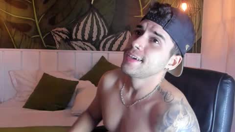 Mike Montoya online show from November 14, 2025, 4:33 am