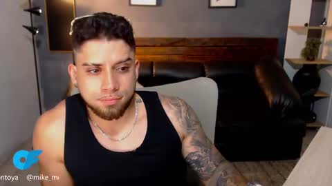 Snapshot of mike_montoya chatting on July 11, 2026, 2:14 am Mike Montoya online show from July 11, 2026, 2:14 am