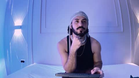 Snapshot of mike_parkerr chatting on November 17, 2025, 3:56 am Mike Parker online show from November 17, 2025, 3:56 am