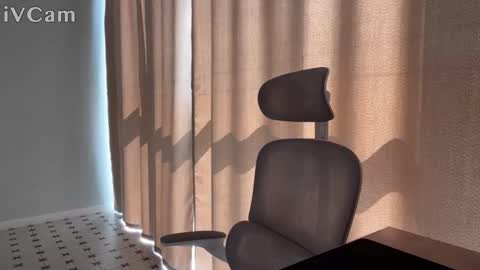 Snapshot of mike_wazowski_321 chatting on May 19, 2026, 1:06 pm Mike Wazowski online show from May 19, 2026, 1:06 pm