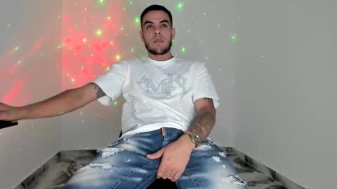 mikee_scooth online show from April 12, 2026, 5:01 am