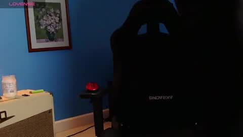 Snapshot of mikehawk1589 chatting on February 4, 2025, 11:27 am mikehawk1589 online show from February 4, 2025, 11:27 am