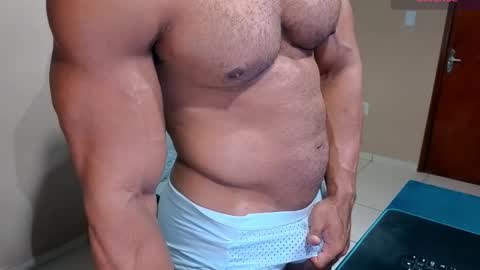 Snapshot of mikehotk chatting on February 26, 2026, 5:17 am mikehotk online show from February 26, 2026, 5:17 am